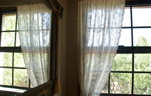 Tubac Country Inn