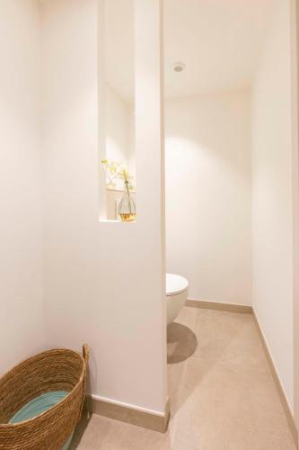 Apartment image 5