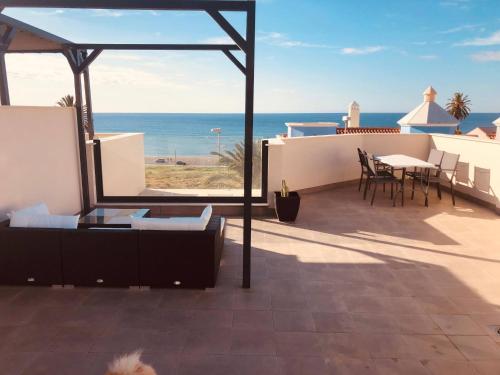 Maravilloso Duplex Con Vistas Al Mar gîte à louer Los Lorentes