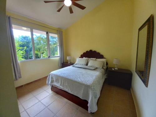 Las Brisas, Juan Dolio, 3br, 3 Pools, Jacuzzi, Beach, Golf, Polo in Guavaberry