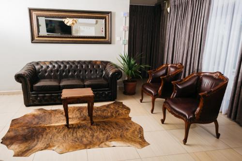 Bar/lounge, PeaconWood Boutique Villa in Palapye