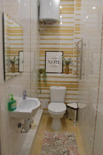 Downtown Apartment On Galiaskara Kamala 18 - image 11