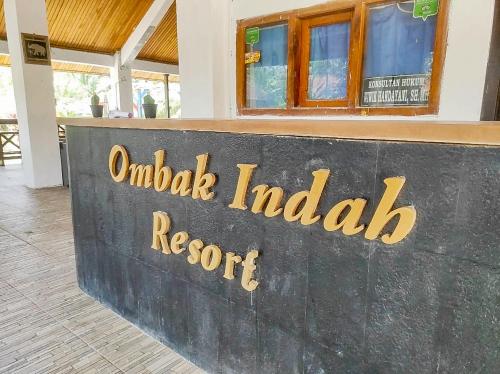 . Ombak Indah Resort Tanjung Setia