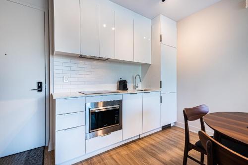 WRFY Griffintown Apartment