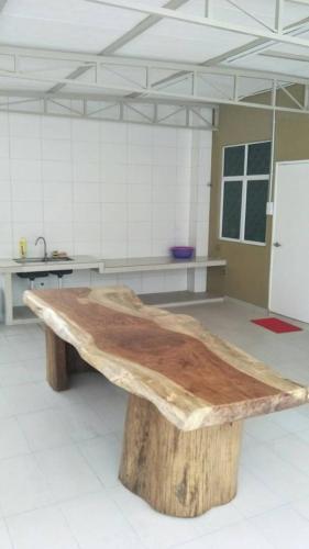 HOMESTAY SD12 CAMERON HIGHLANDS GOLDEN HILL 5BR SEMI D@GOLDEN HILLS NIGHT MARKET photo