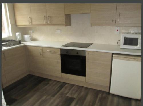 Impeccable 3-Bed Apartment in Belfast