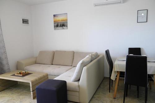 Apartment Orhidea
