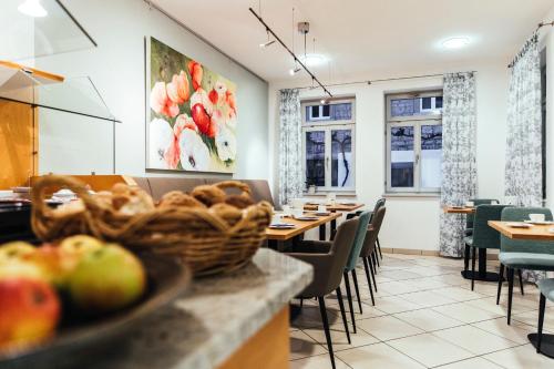 Hotel & Weingut Artur Steinmann - image 13