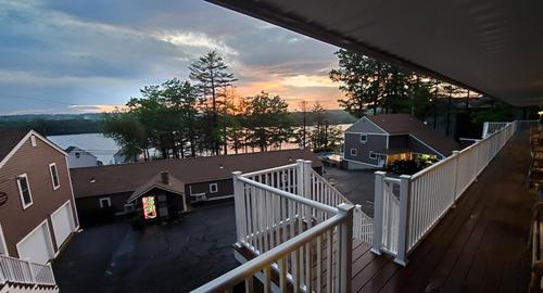 白桦山庄汽车旅馆 白桦山庄汽车旅馆