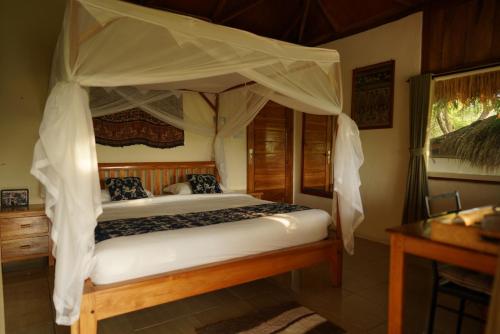 Morinda Villa and Resto in Waingapu
