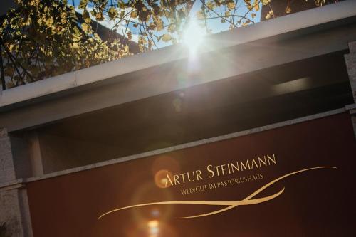 Hotel & Weingut Artur Steinmann - image 7