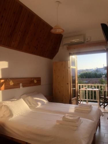 Anastasis Rental Rooms - image 3
