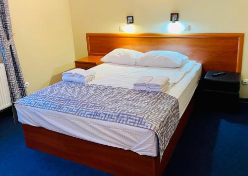 Friedrichshof Hotel - main image