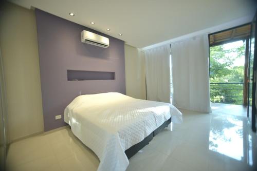 Double Room image 9