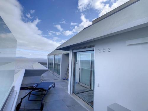 Luxurious Penthouse Suites direct on sea 5