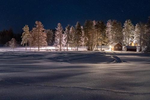 Fyrås Gård Grindstugan (Fyras Gard Grindstugan) in Haggenas