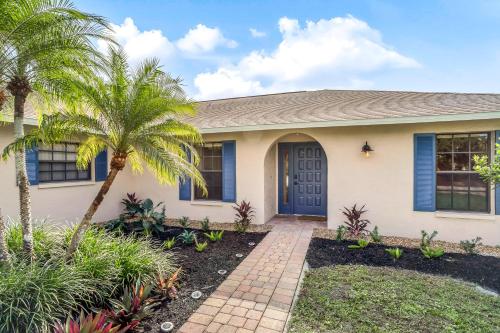 Palm Frond Ranch photo 2