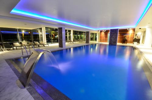 Svømmebasseng, Aquashow Park Hotel in Quarteira