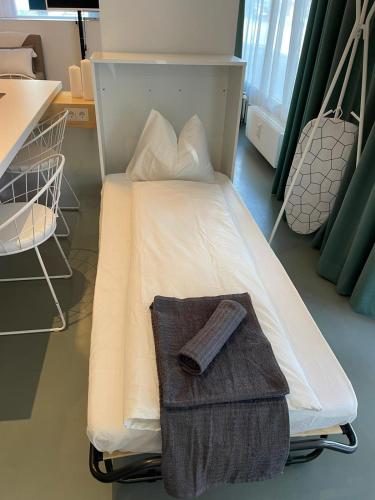  Main Station Design Loft Style Apartment in Innsbruck