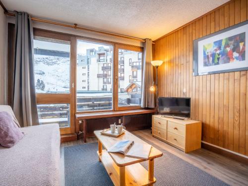 Apartment Le Grand Tichot A et B-2 by Interhome in Tignes