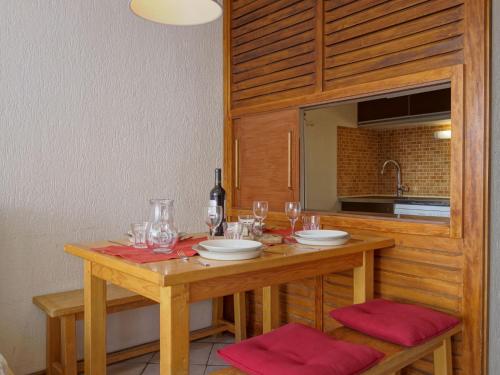 Apartment Platieres-4 by Interhome in Tignes