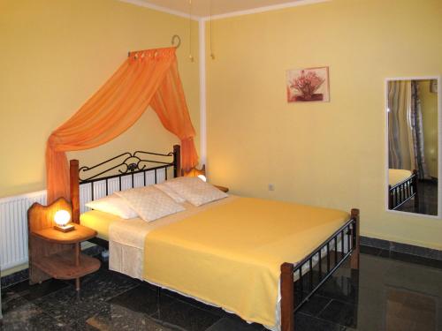  Apartment Zwei Rosen - PUL554 by Interhome in Fondole