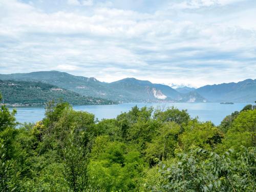  Holiday Home Casa nel Bosco by Interhome in Reno Di Leggiuno