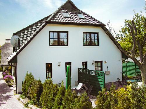Holiday Home Seeadler by Interhome