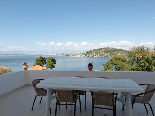 Holiday Home Zdenko 1 by Interhome 4