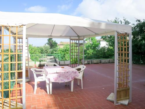  Apartment Vacanza L´Olivo by Interhome in Paciano
