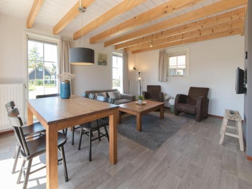  Holiday Home Zeeuwse Cottage Wemeldinge-3 by Interhome in Wemeldinge