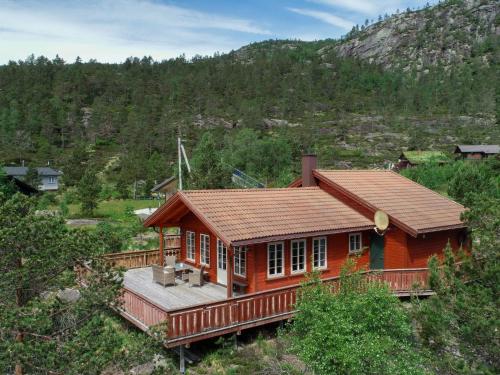 B&B Fåsdal - Chalet Eikebu - SOW137 by Interhome - Bed and Breakfast Fåsdal