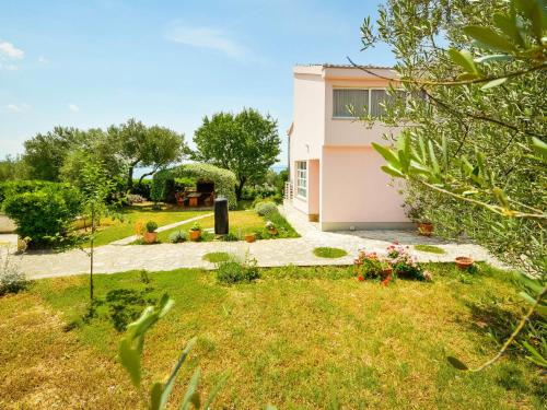  Apartment Lucija-4 in Kožino