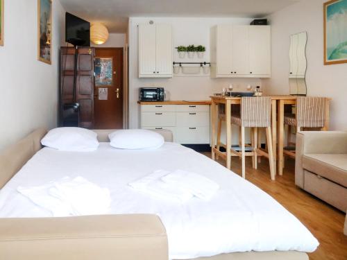 Studio Rosablanche D12 by Interhome in Siviez, Schweiz