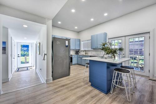 Chic St Marys Home, 2 Blocks from Riverfront