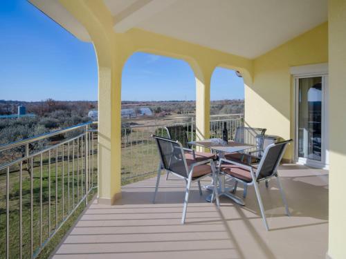  Apartment Lucia-2 by Interhome in Kmeti