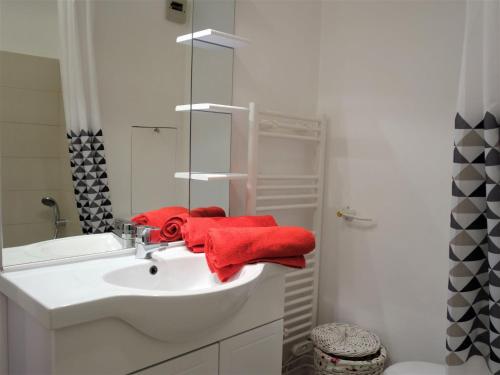 Studio Le Parc de la Chaumière-5 by Interhome 5