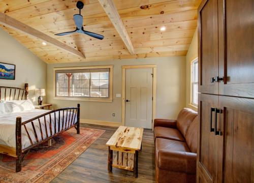 The Lodge by Sunapee Stays in Sunapee (NH)