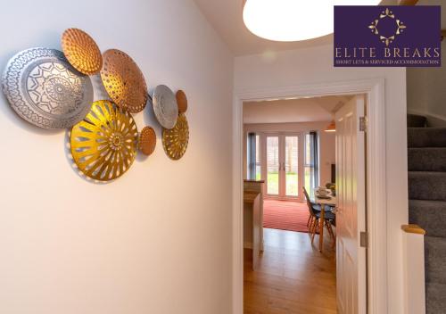 Vista exterior, Central 4 bed house by Elite Breaks Serviced Accommodation Birmingham With Free Parking Sleeps upto  near Parc Cannon Hill