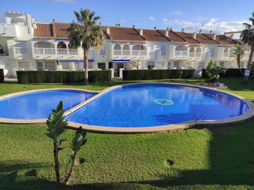  APARTAMENTO EN RESIDENCIAL CON PISCINA, Ferienwohnung in Bolnuevo