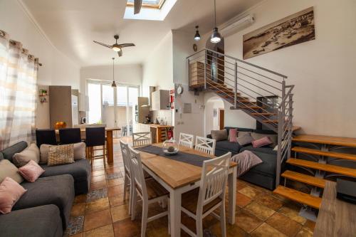 Facilities, Casa Bela in Estômbar