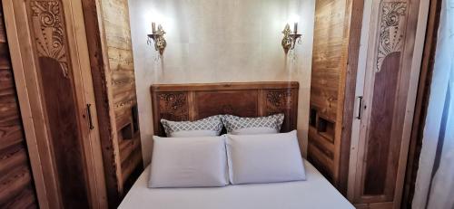 Le Renne Blanc Pyrénées de France Le Renne Blanc Pyrénées de France