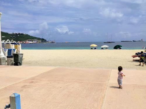 paplūdimys, Calinago Friendly Family Sxm in Filipsburgas