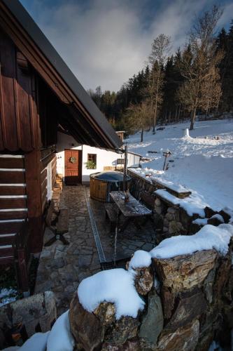 Roubenka Jelen.ka in Vilemov