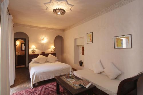 Riad Massiba