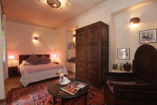 Riad Massiba