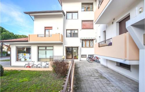 . Nice apartment in San Donà di Piave with 2 Bedrooms