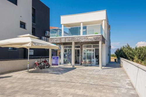 Apartments with parking space Vir - 18520, Vir (Puntadura) (foto 4)