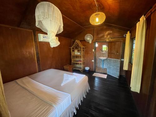 1 double bed