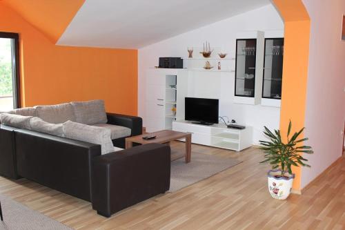 Apartments with a parking space Vir - Lozice, Vir - 18521